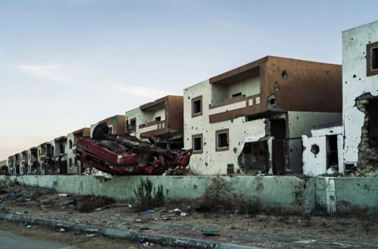 آثار الدمار بمدينة "سرت" الليبية