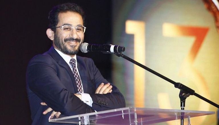 الفنان أحمد حلمي كان ضيف شرف حفل جوائز ساويرس