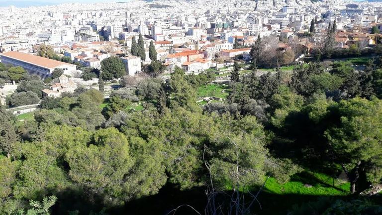 مدينة "أكروبوليس" اليونانية