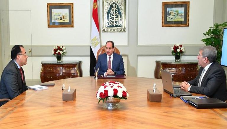 الحكومة المصرية أكدت أيضا خفض العجز الكلي للموازنة بشكل كبير
