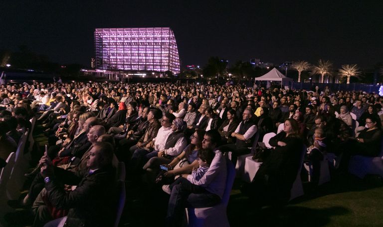 إقبال كبير من الجمهور على أمسية "بافاروتي تونس" الفنان التونسي لطفي بوشناق