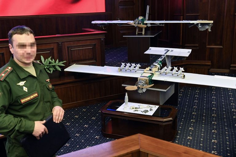 نموذج للطائرة دون طيار التي هاجمت القاعدة الروسية