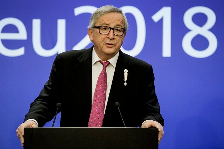 متظاهرون أتراك ينادون بحرية الصحافة