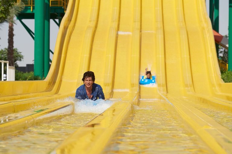 شاروخان أثناء مشاركته في الجزء الثاني من فيلم 