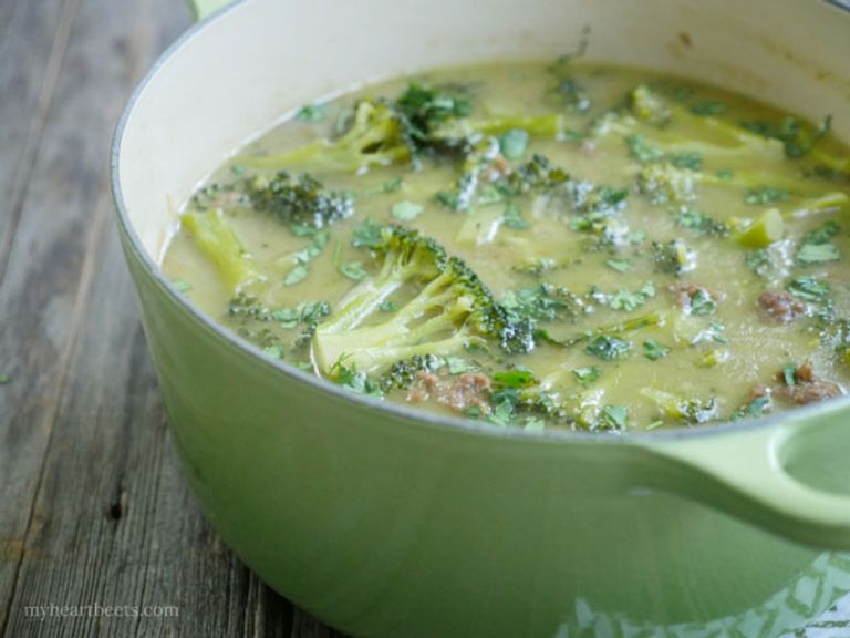 شوربة البصل والبروكلي شوربة البصل والبروكلى