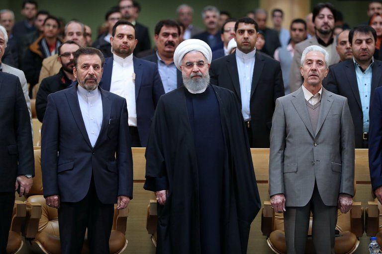 قوات الأمن الإيرانية تمنع الطلاب من التظاهر