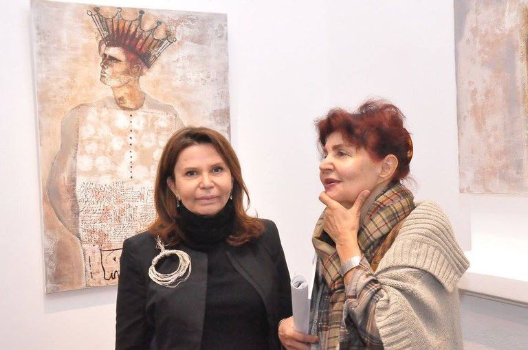 من لوحات معرض سعاد مردم بك