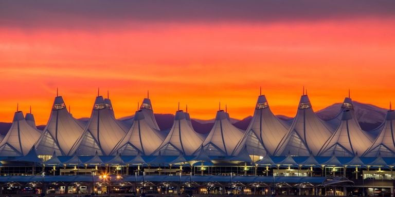 فرع لدجاج كنتاكي في لوس أنجلوس الأمريكية