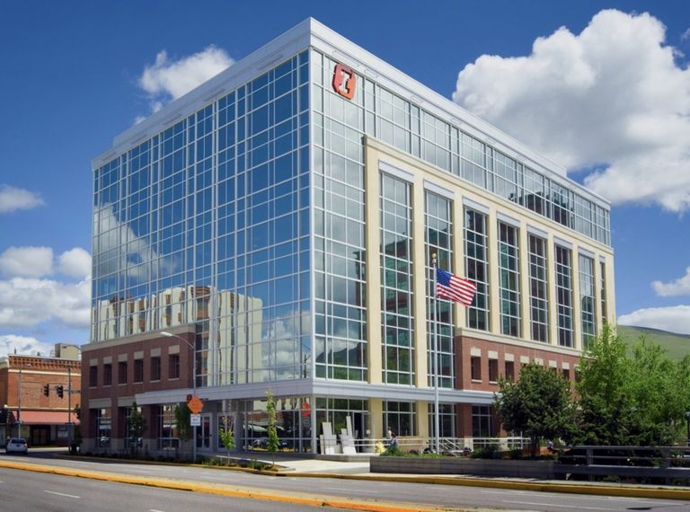 فرع لدجاج كنتاكي في لوس أنجلوس الأمريكية