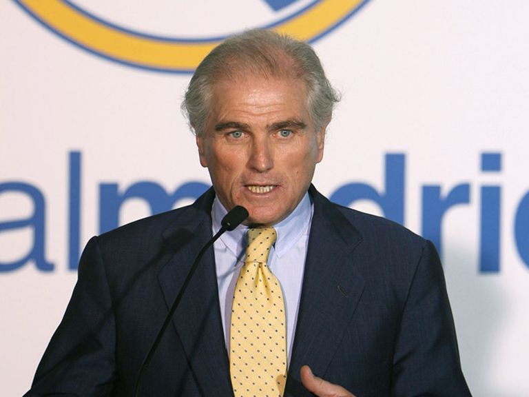 رامون كالديرون رئيس نادي ريال مدريد