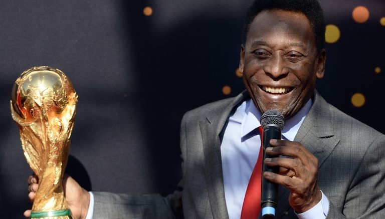 البرازيلي بيليه كريستيانو رونالدو وليونيل ميسي