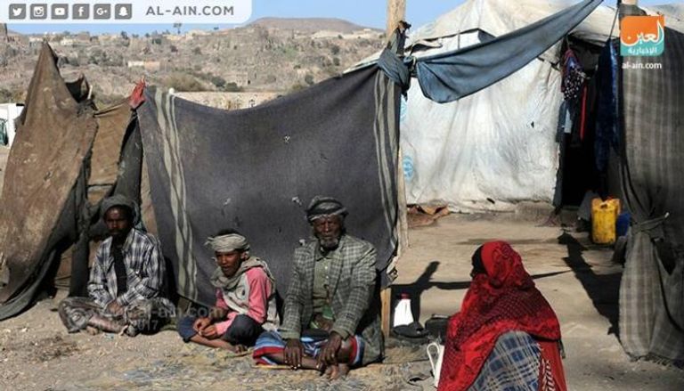 قسوة النزوح ومرارة الجوع في ضروان ترويان ما أحدثه الانقلاب الحوثي