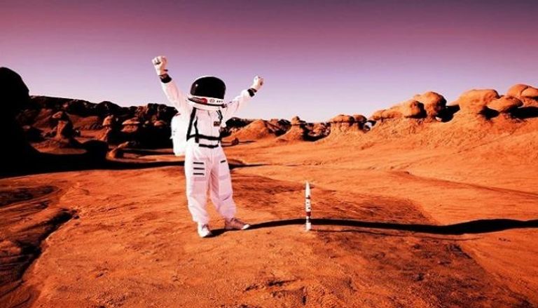 رائد فضاء على سطح المريخ - تعبيرية