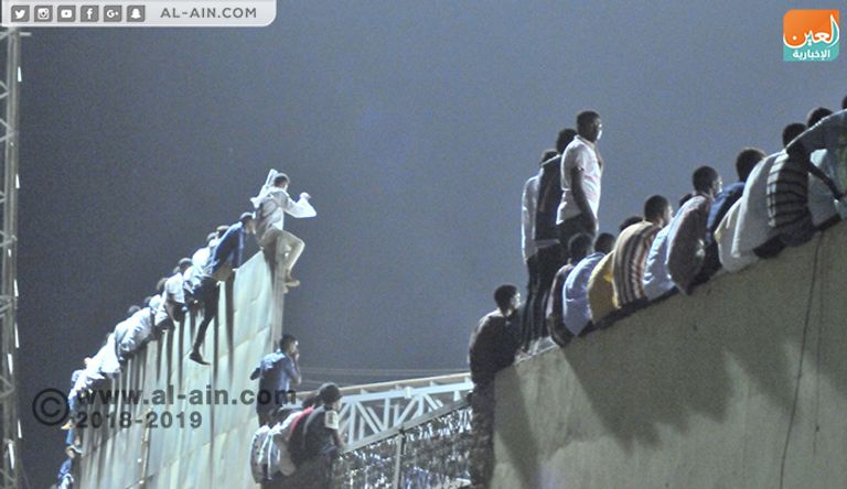 عشاق "الحوت" ما زالوا أوفياء لذكراه