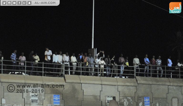 عشاق "الحوت" ما زالوا أوفياء لذكراه