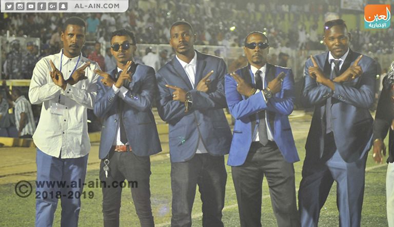 عشاق "الحوت" ما زالوا أوفياء لذكراه