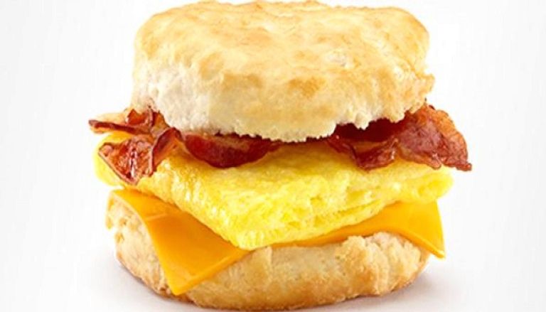 البيض المقلي بالجبن