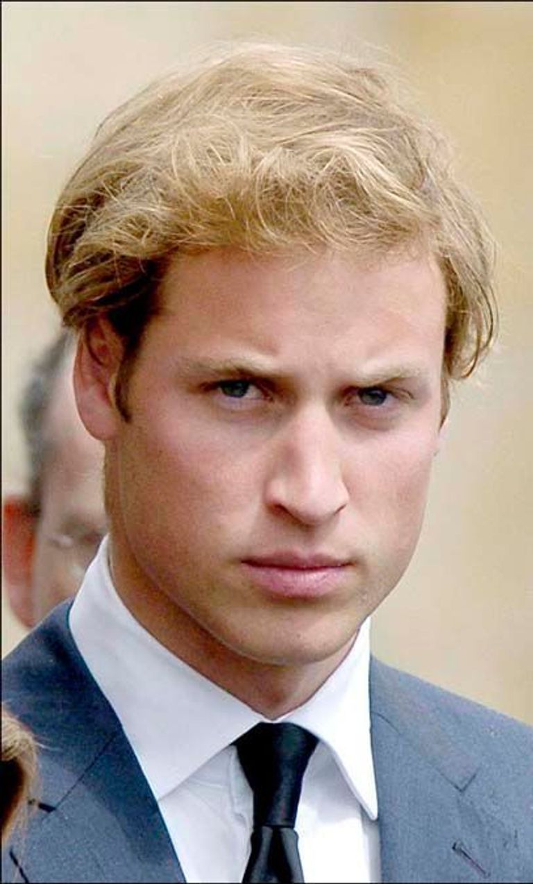 مراحل تطور شعر الأمير ويليام