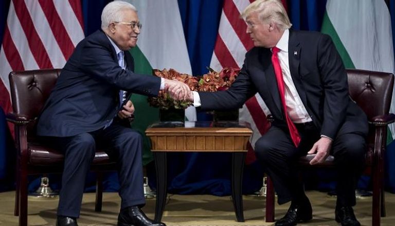 ترامب خلال لقائه بعباس