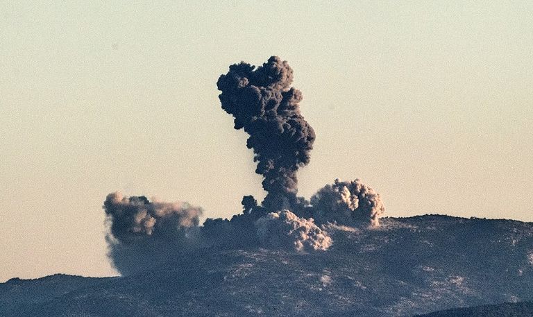 قصف تركي لمواقع كردية في عفرين قصف تركي لمواقع في مدينة عفرين شمالي شرق سوريا