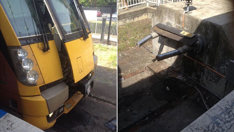 إسعاف أحد المصابين في حادث تصادم القطار