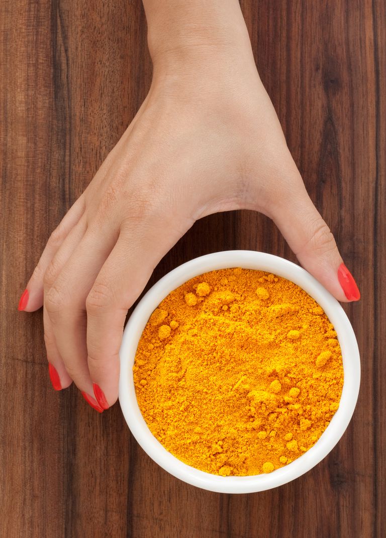 121-152259-turmeric-mask-face-beauty-cure-3.jpeg