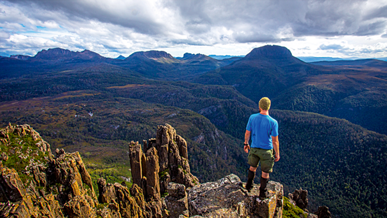 10 أماكن عليك زيارتها قبل الثلاثين