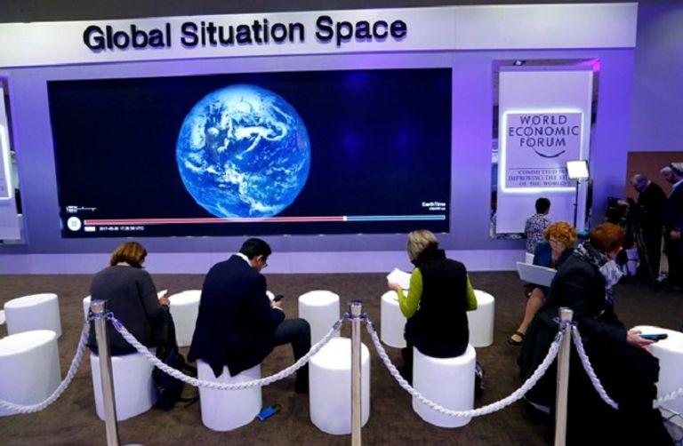 شعار المنتدى الاقتصادي العالمي