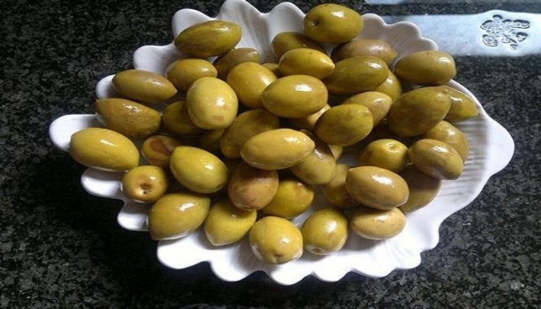 طريقة عمل الزيتون المخلل السريع الأخضر