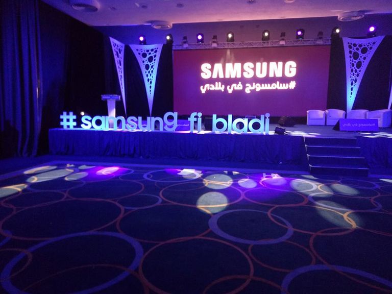 القمر الصناعي ألكوم سات 1 قبل إطلاقه