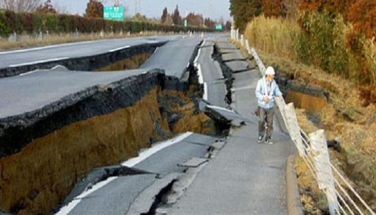 أضرار ناجمة عن زلزال - صورة أرشيفية
