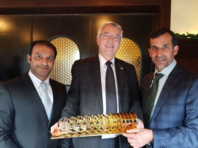 اللواء عبدالله خليفة المري يزور شرطة بافاريا