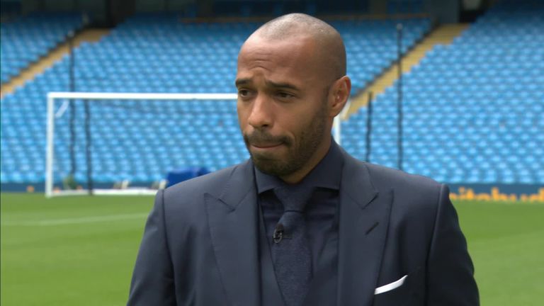 تييري هنري أسطورة نادي أرسنال أوباميانج مهاجم بروسيا دورتموند