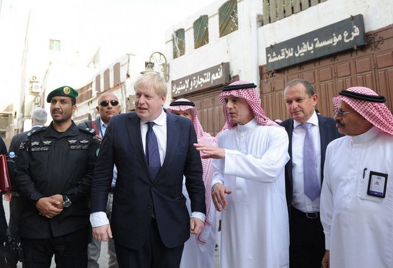 وزير الخارجية السعودي عادل الجبير يلتقي وزير خارجية المملكة المتحدة