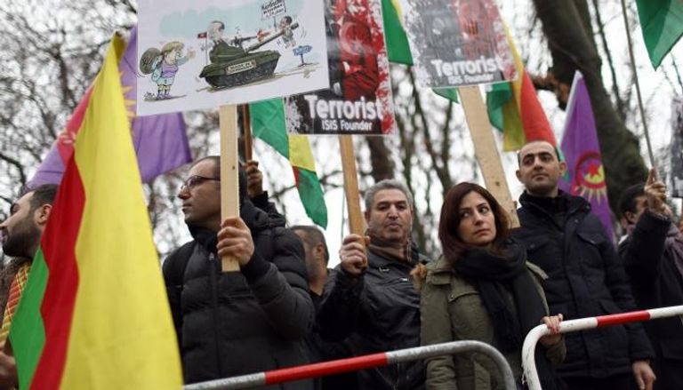 مظاهرات كردية في ألمانيا ضد أردوغان - رويترز