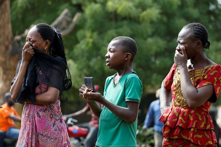 جنازة لعدد من القتلى سقطوا في أعمال عنف طائفي بوسط نيجيريا