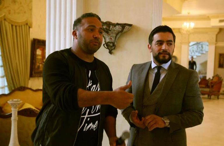 هاني سلامة مع مخرج مسلسله