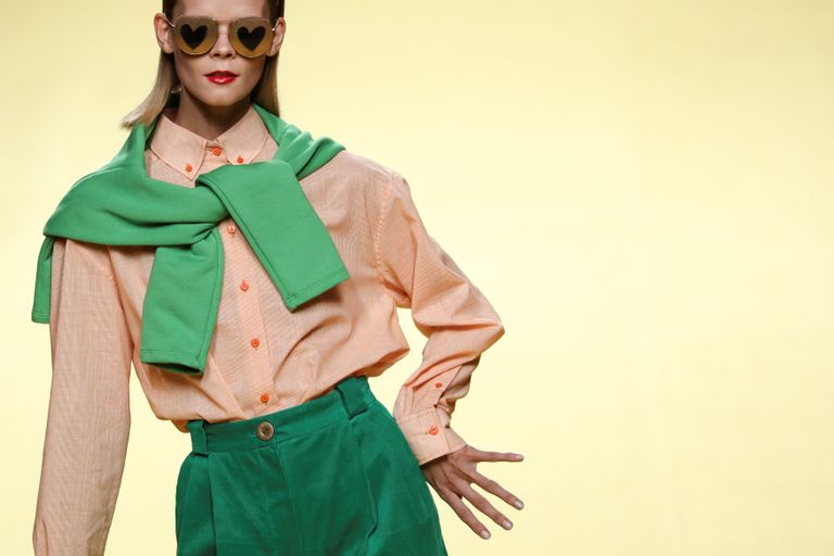 أزياء بتصاميم شبابية بأسبوع موضة مدريد 2018