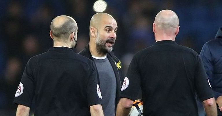 بيب جوارديولا المدير الفني للسيتي ساني تعرض لإصابة قوية