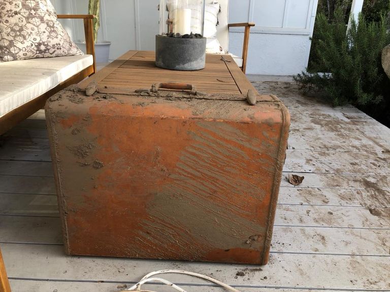 الصفحة تأمل في إعادة المقتنيات لأصحابها