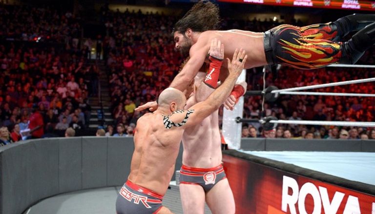 سيزارو وشيموس بعد استرداد لقب "رو"