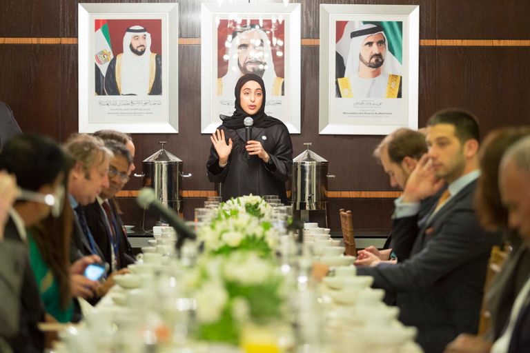 شما المزروعي خلال المنتدى شما المزروعي، وزيرة الدولة لشؤون الشباب في الإمارات