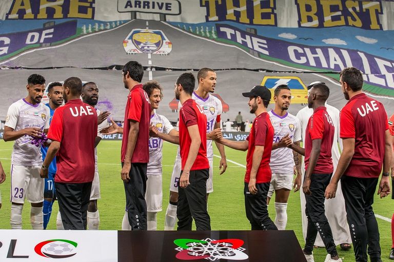 منتخب الأولمبياد الخاص الإماراتي مع لاعبي العين