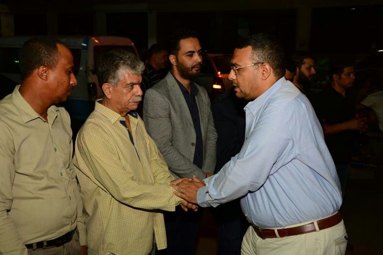 فنانون يقدمون العزاء في وفاة الصحفية المصرية هند موسى