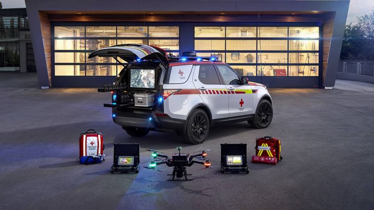 السيارة لاند روفر ديسكفري