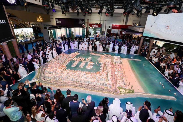 حمدان بن محمد بن راشد يفتتح معرض 