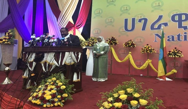 أبي أحمد خلال كلمته بمؤتمر الائتلاف الحاكم في إثيوبيا أبي أحمد خلال حضوره مؤتمر الائتلاف الحاكم في إثيوبيا