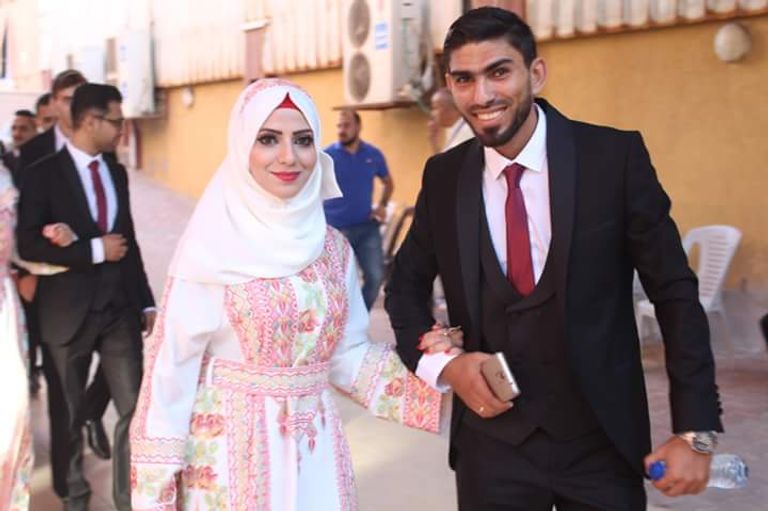 180 عروسا في حفل الزفاف الجماعي في غزة