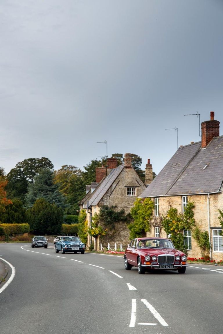 موديل  XJ من جاجوار