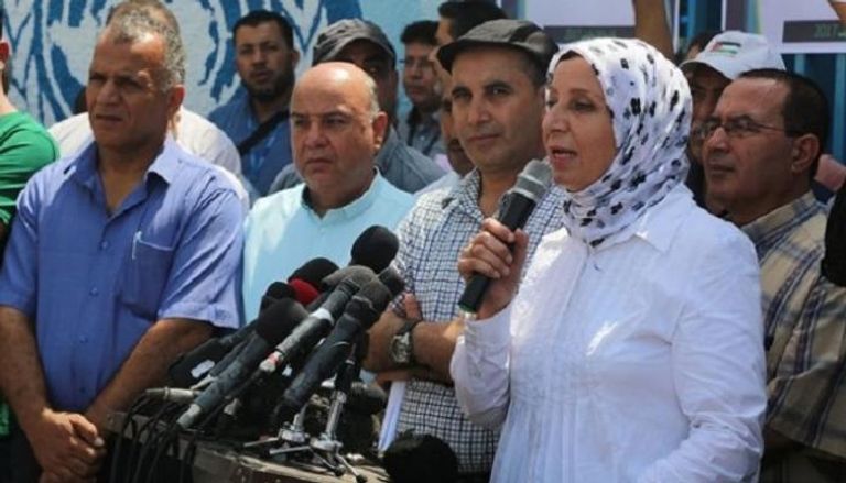 آمال البطش نائب رئيس اتحاد الموظفين العرب في وكالة 